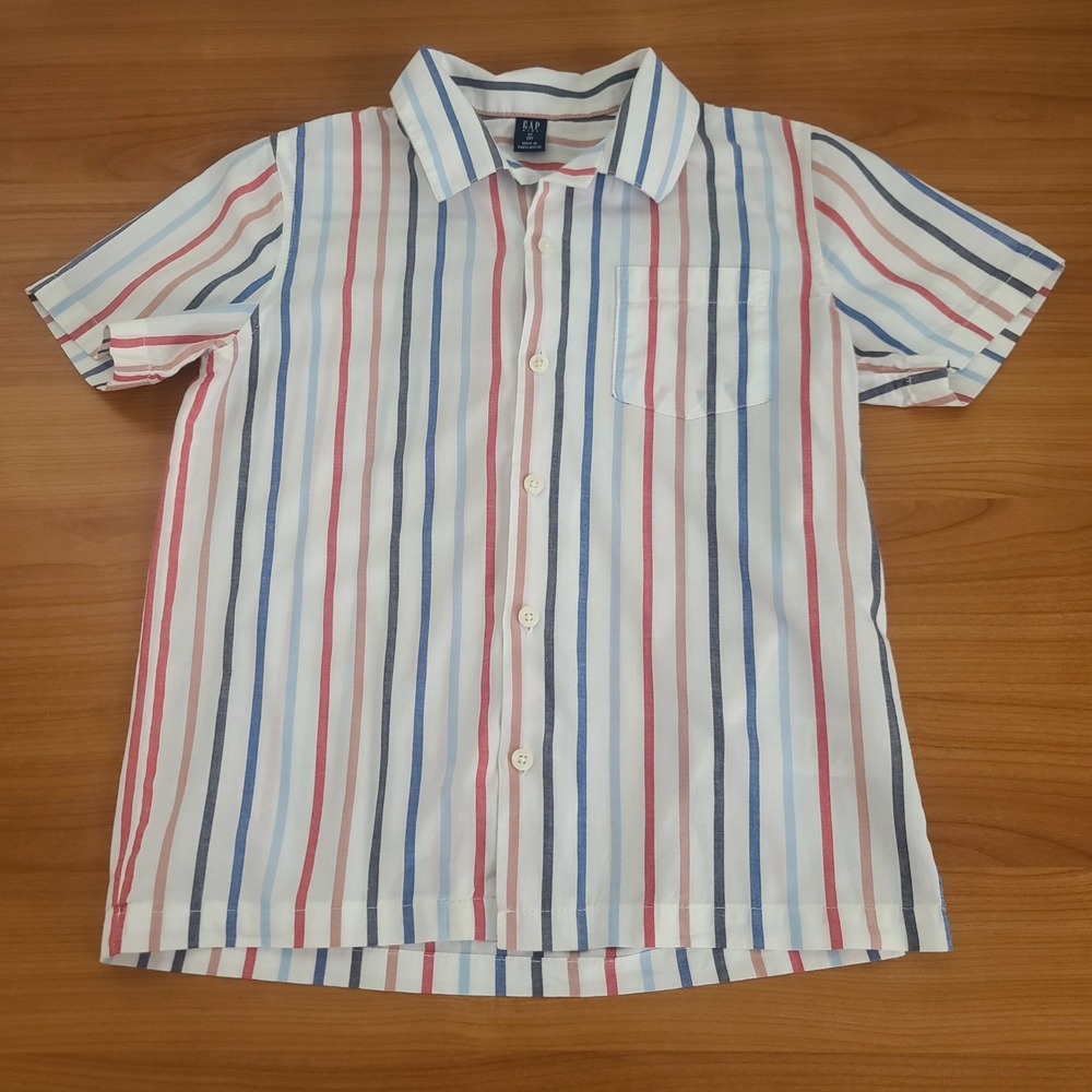 GAP Kids Button-Up Shirt Size M (8) Striped Multicolor‎ Short Sleeve Casual